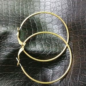 Large hollow tube hoops